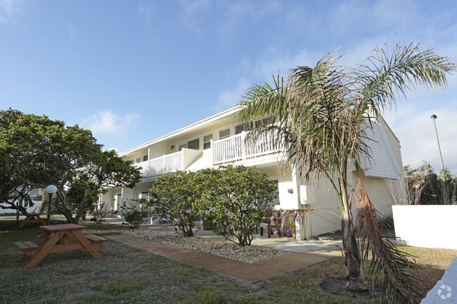  - Sand Dollar Apartments