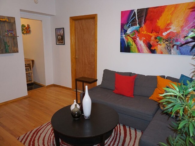 Foto del edificio - 158 Green St