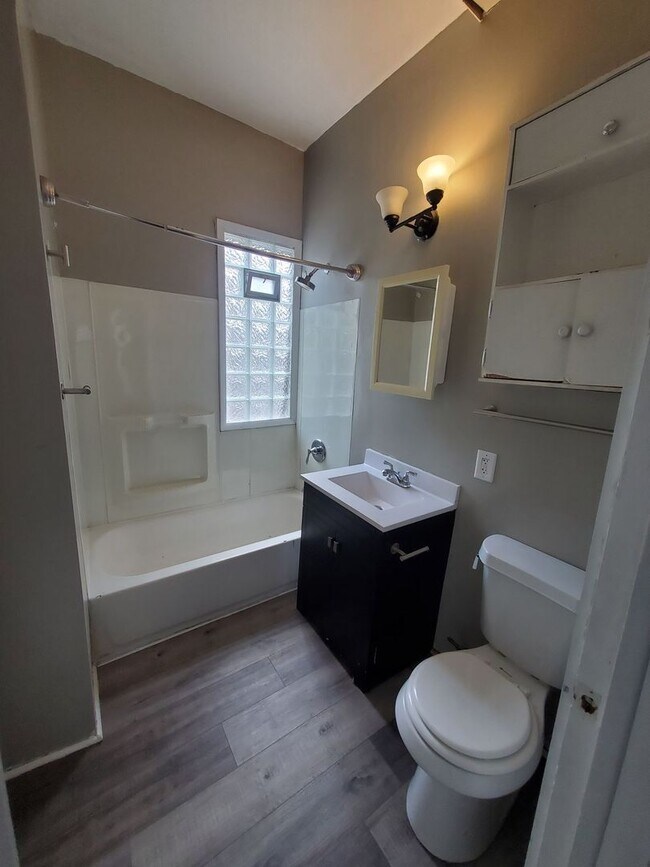 Foto del edificio - 1343-1345-1345 N 32nd St