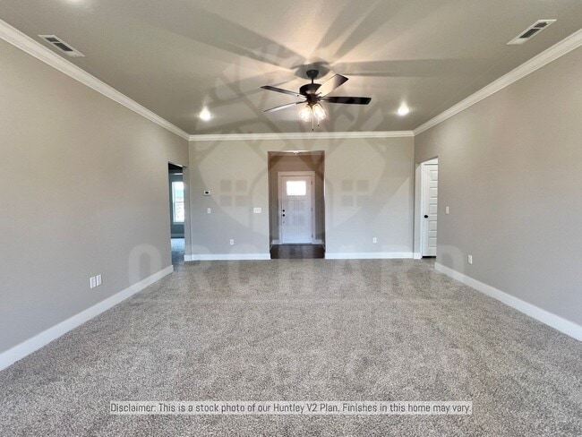 Building Photo - Siloam Springs- Single-Family Home- Popular Huntley Plan