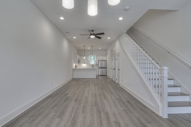 Building Photo - 2022 Morrison Ridge Dr