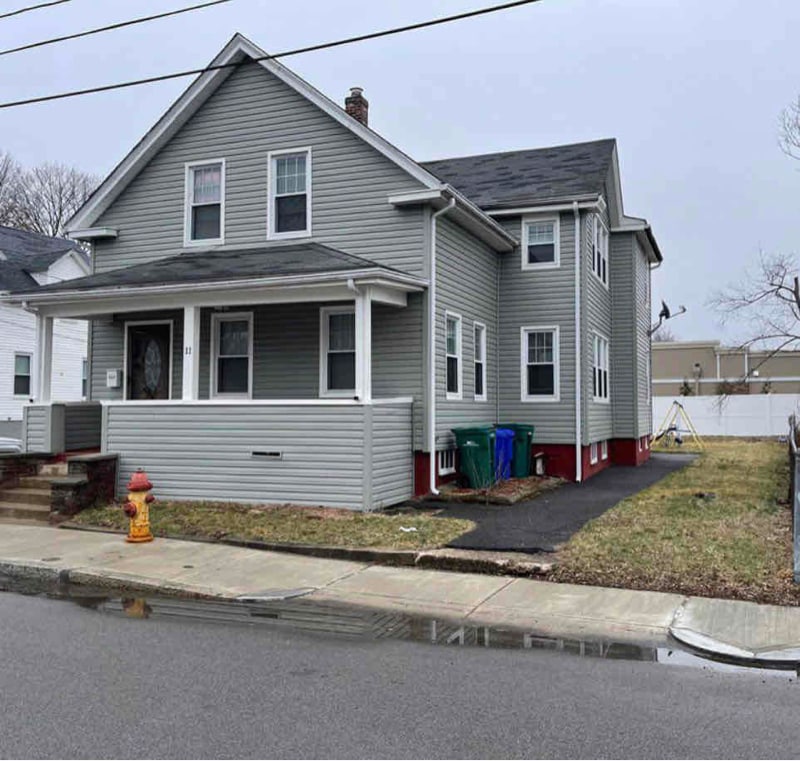 11 Foley St Unit 2, Attleboro, MA 02703 Room for Rent in Attleboro