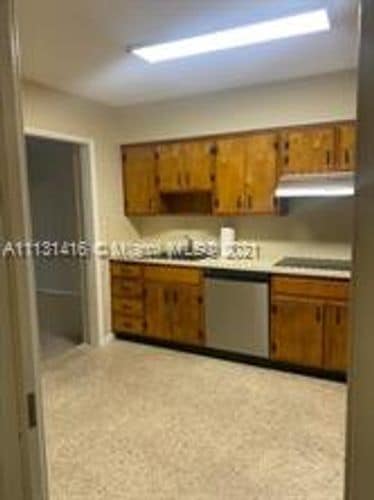 Building Photo - 7801 SW 58th Ct