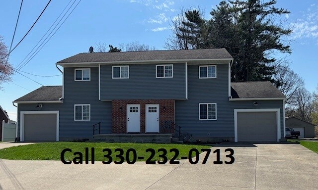 Foto principal - 4626 12th St NW