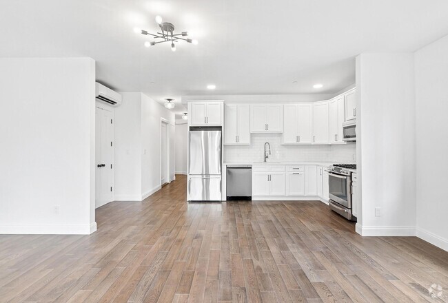 Kitchen - 206-208 Main St