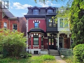 Building Photo - 28-28 Beaconsfield Ave