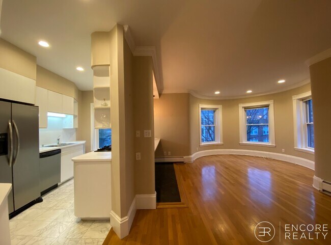 Foto del edificio - 33 Longwood Ave