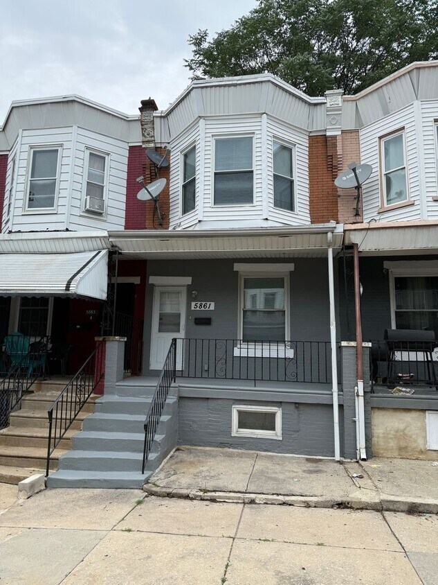 Foto principal - Reasonably priced three bedroom in West Ph...