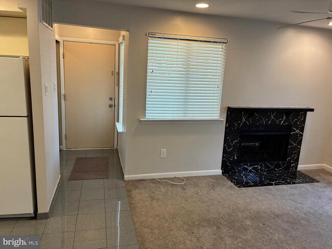 Building Photo - 3101 Sherry Ct