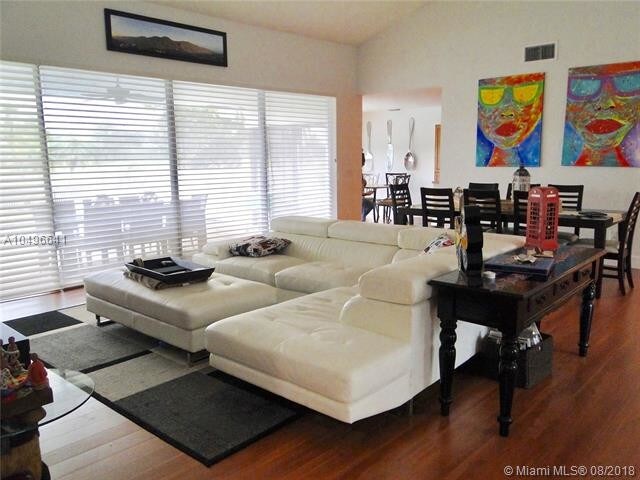 Foto del edificio - 11368 Boca Woods Ln