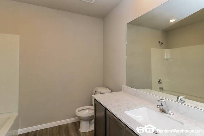 Foto del edificio - New Construction 4 bed 2 bath
