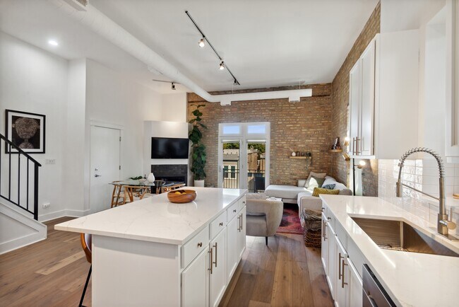 Foto del edificio - 1243 N Wolcott Ave