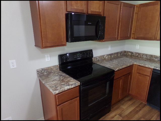 Foto del edificio - 6097 Saddle Hill Dr