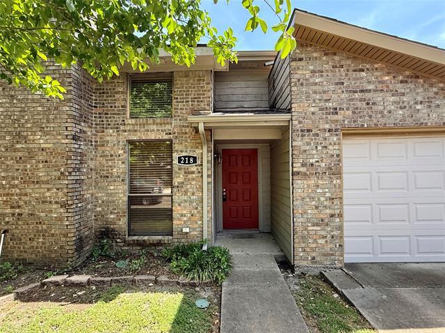 Foto principal - 218 McCarley Pl
