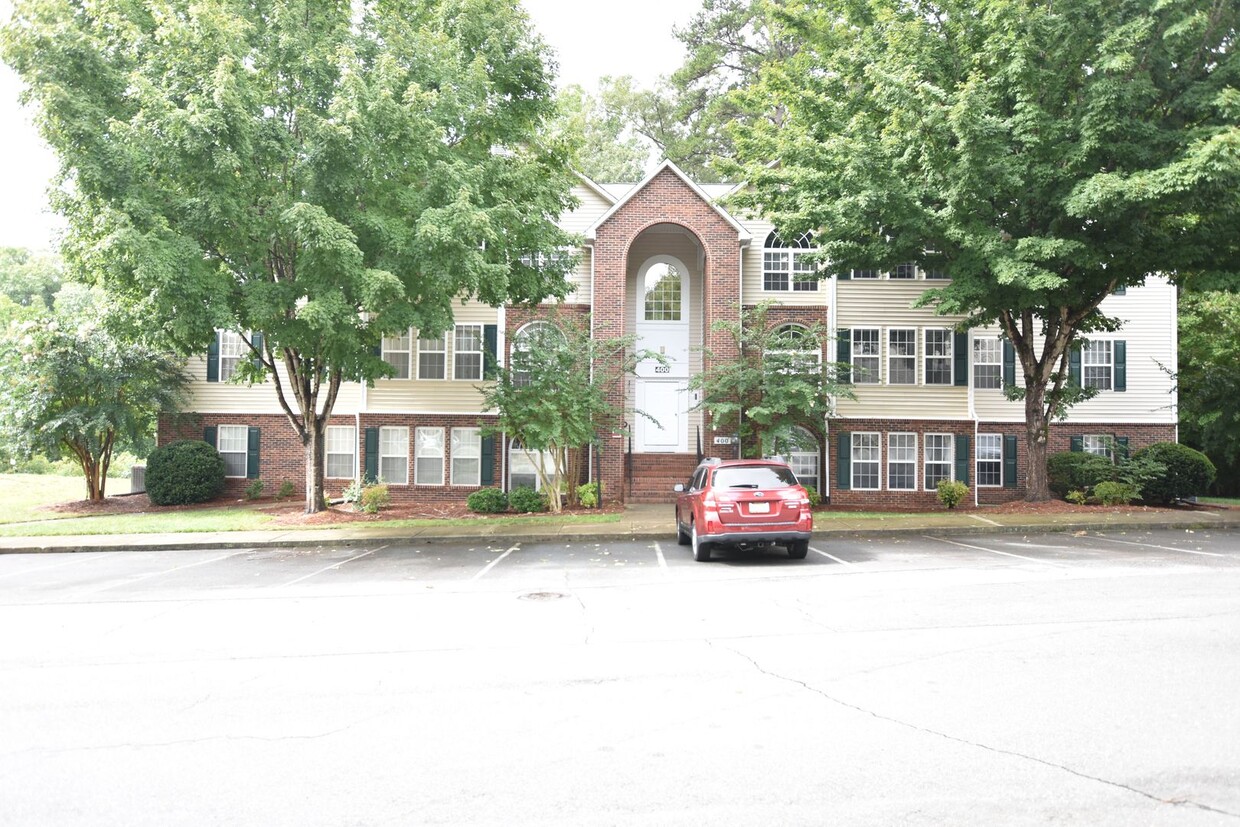 Primary Photo - Maintenance Free Condominium in Mill Pond!