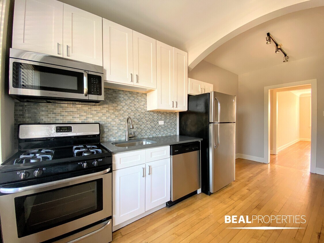 Foto principal - 2321 N Rockwell St