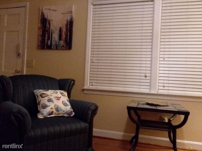 Foto del edificio - 3 br, 2 bath House - 1104 Berkeley Ave