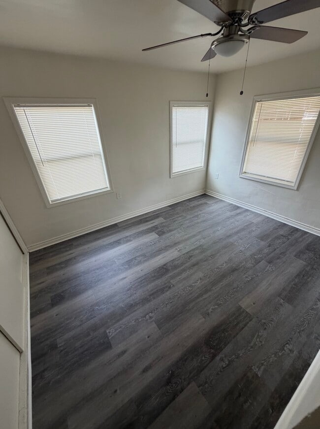 Foto del edificio - 818 E Rte 66