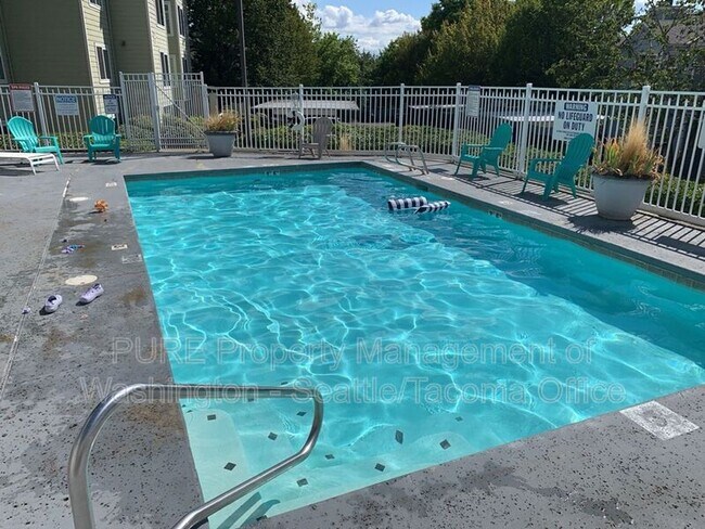 Foto del edificio - 975 Aberdeen Ave NE