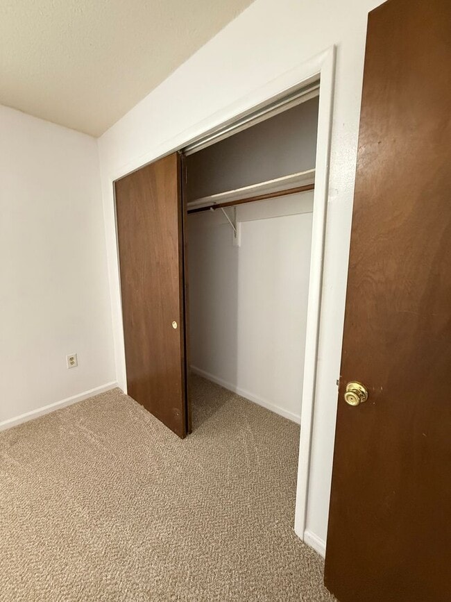 Foto del edificio - 17 Magnolia Ave SE