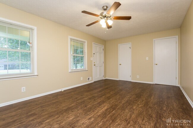 Foto del edificio - 2807 Alamo Pl