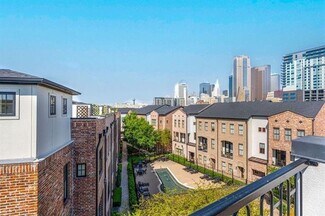 Building Photo - 751 S Cesar Chavez Blvd