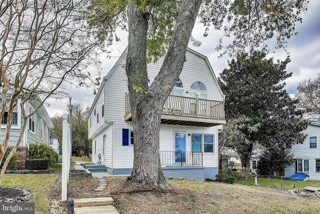 Foto del edificio - 122 Chesapeake Ave