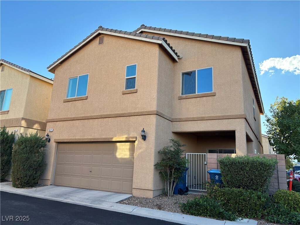 Foto principal - 9473 Alma Ridge Ave