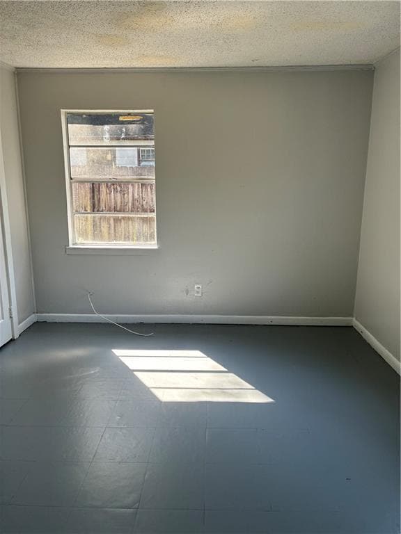 Building Photo - 2111 Steiner St
