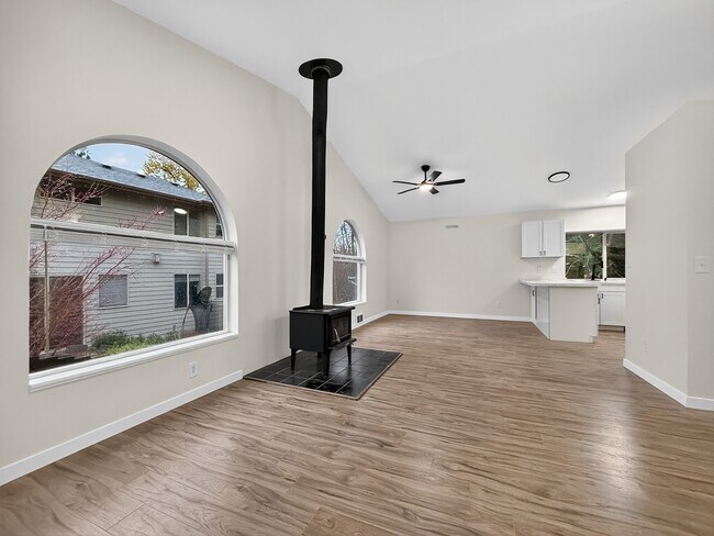 Foto del edificio - 5502 NE 10th St