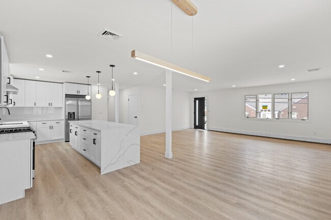Foto del edificio - 302 E Harriet Ave