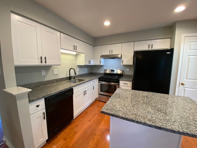 Foto del edificio - 49 Coachlight Dr