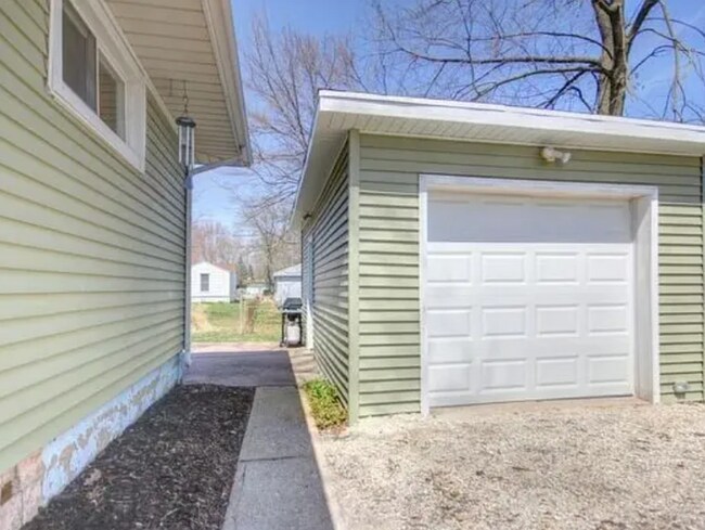 Foto del edificio - 808 E Ficklin St