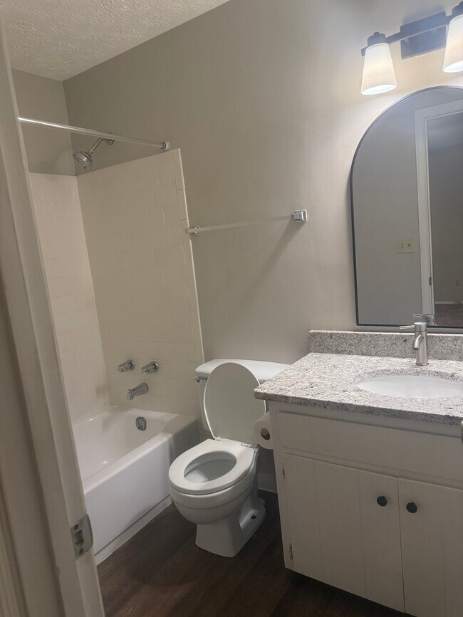 Foto del edificio - 4722 Retreat Rd
