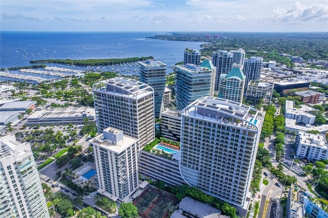 Foto del edificio - 2655 S Bayshore Dr