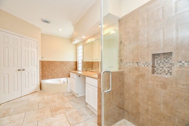 Foto del edificio - 5322 Pebble Way Ln