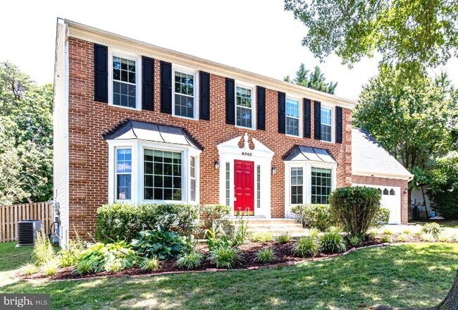 Building Photo - 8505 Century Oak Ct