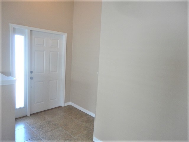 Foto del edificio - 3213 Dunstable Dr
