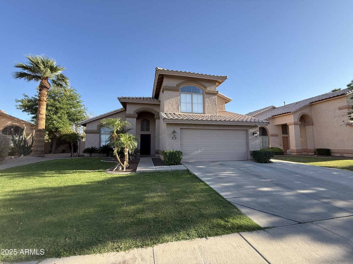 Foto principal - 1081 W Canary Way
