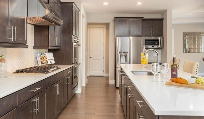 Foto del edificio - Gorgeous & Large 3 Bedroom 2 Bath Home wit...