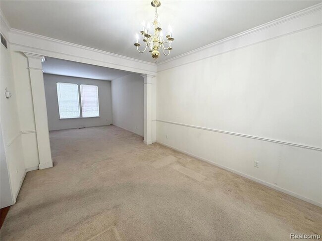 Building Photo - 6122 Cherrywood Dr
