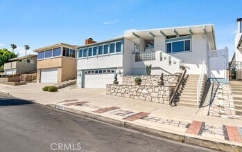 Building Photo - 1612 W 22nd St
