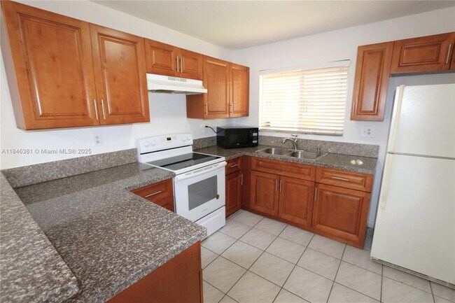 Building Photo - 14901 SW 80th St