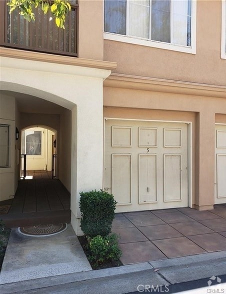 Building Photo - 2749 Dietrich Dr