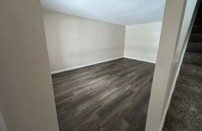 Building Photo - 1340 Cato Ln