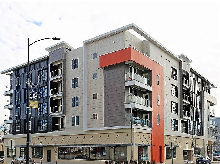 800 Lofts Apartments in Lawrence, KS