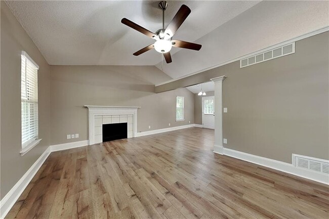 Building Photo - 318 Bakers Bridge Cir