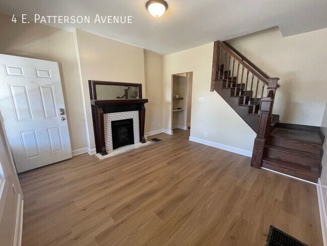 Foto del edificio - 4 E Patterson Ave