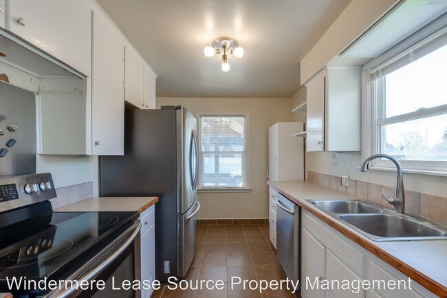 Foto del edificio - 3 br, 2 bath House - 1504 N Kiernan Ave