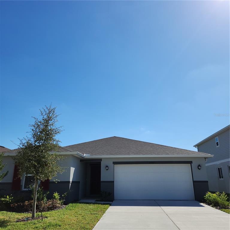 Foto principal - 37410 MacKenzie Dr